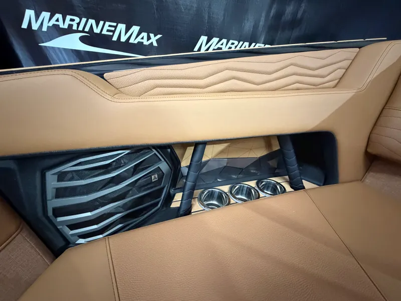 Slide: The Image of Nautique G23SUPER AIR 2026 - 54