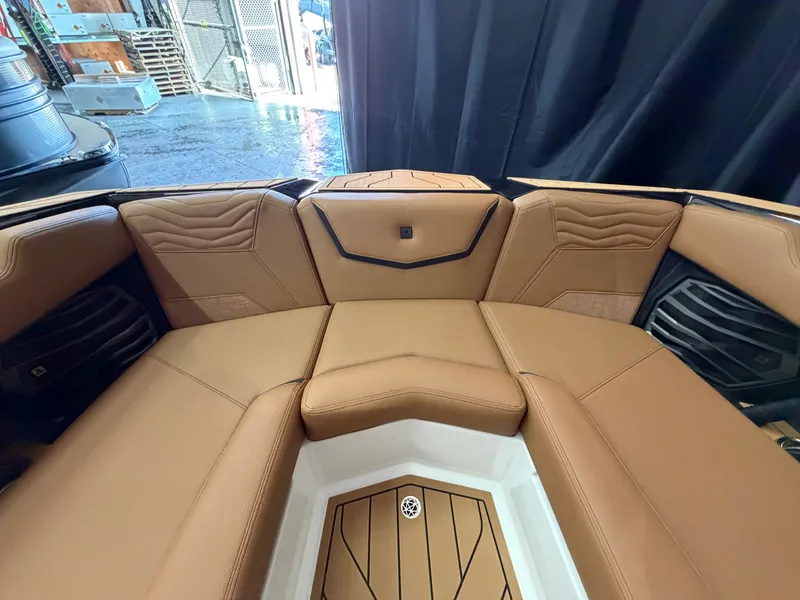 Slide: The Image of Nautique G23SUPER AIR 2026 - 57