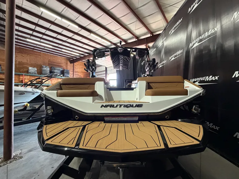 Slide: The Image of Nautique G23SUPER AIR 2026 - 6