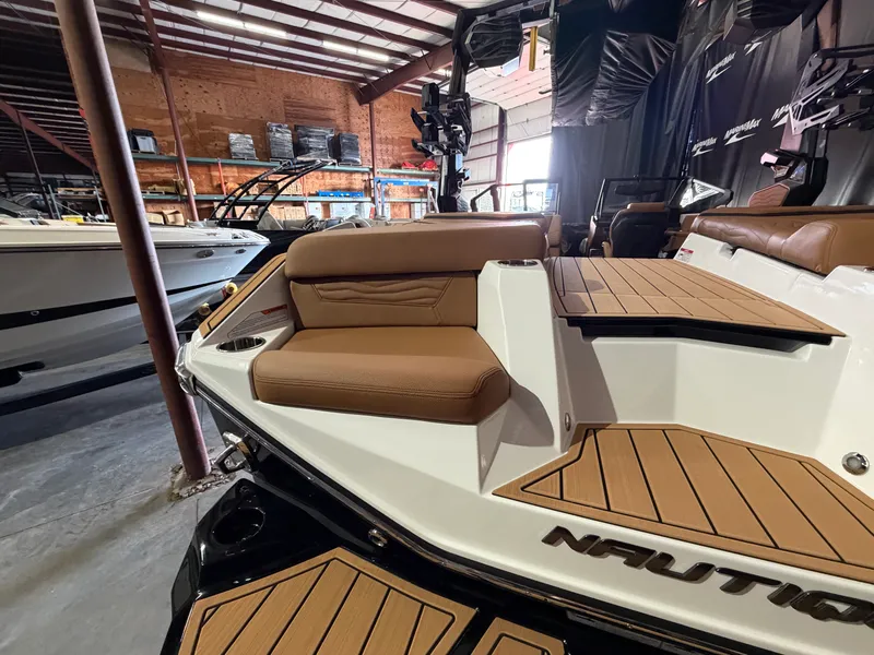 Slide: The Image of Nautique G23SUPER AIR 2026 - 64