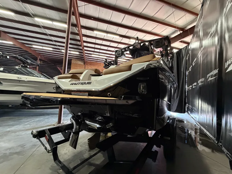 Slide: The Image of Nautique G23SUPER AIR 2026 - 9