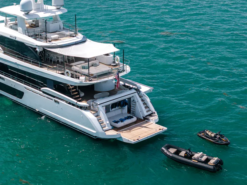 Slide: The Image of Azimut 36 METER 2024 - 17