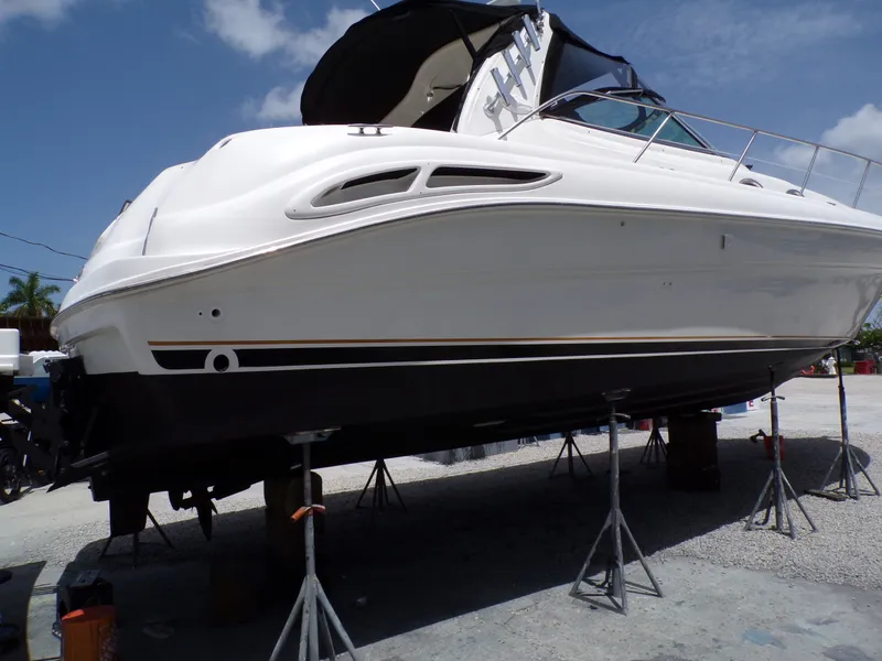 The Image of Sea Ray 410 EXPRESS 2000 - 0