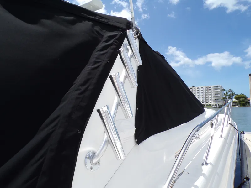 Slide: The Image of Sea Ray 410 EXPRESS 2000 - 12