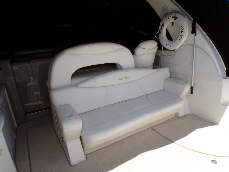 Slide: The Image of Sea Ray 410 EXPRESS 2000 - 18