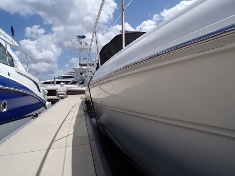 Slide: The Image of Sea Ray 410 EXPRESS 2000 - 5