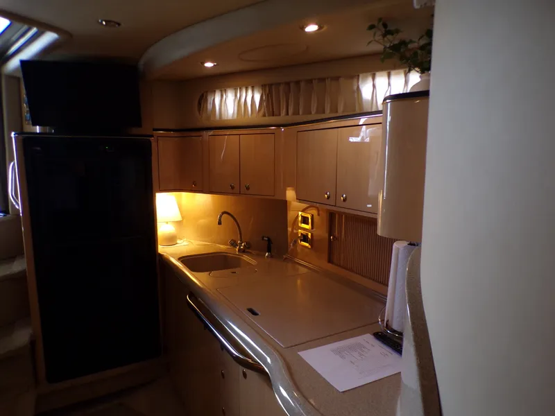 Slide: The Image of Sea Ray 410 EXPRESS 2000 - 60
