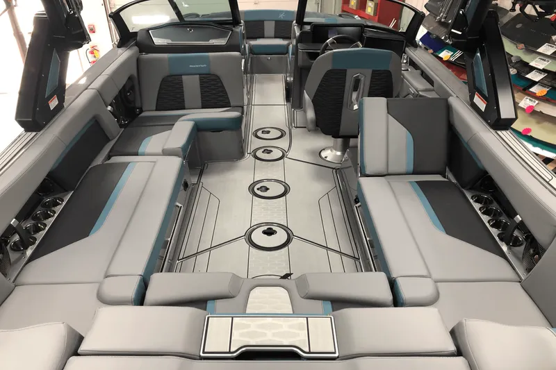 Slide: The Image of Mastercraft X24 2025 - 11