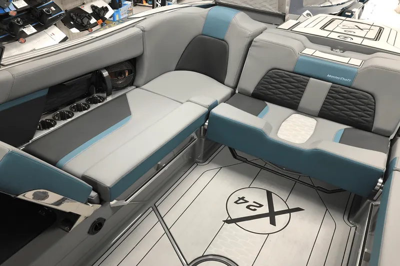 Slide: The Image of Mastercraft X24 2025 - 24