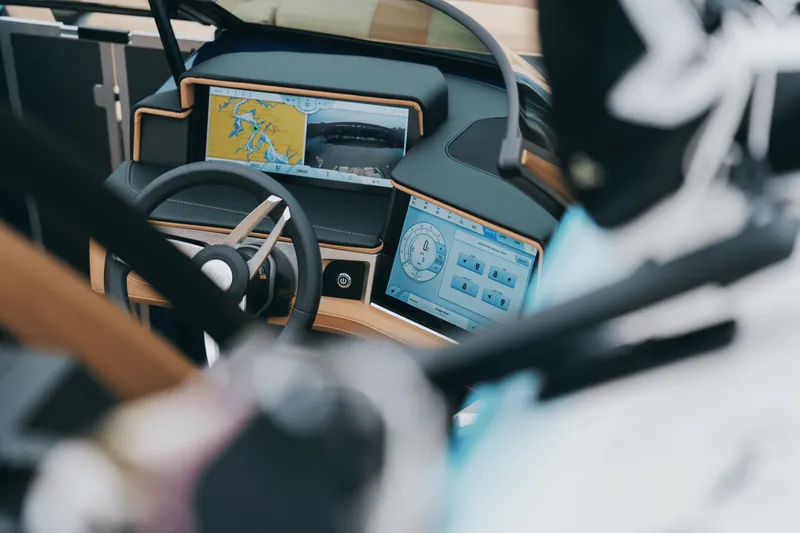 Slide: The Image of Mastercraft X24 2025 - 54