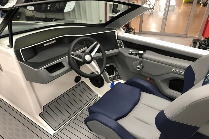 Slide: The Image of Mastercraft XT22 2025 - 19