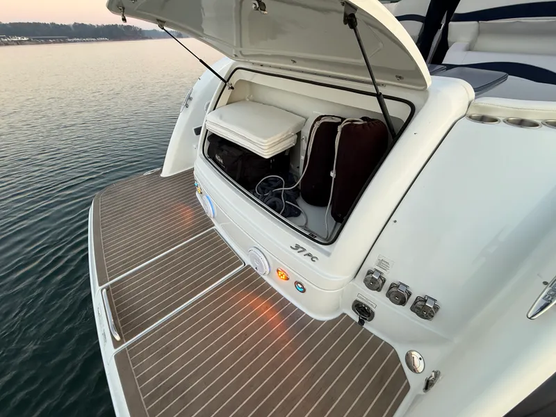 Slide: The Image of Formula 37 PC 2015 - 31