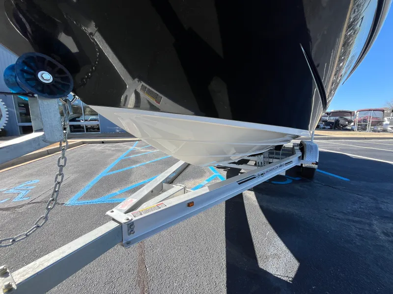 Slide: The Image of Sea Ray 240 SUNDECK 2015 - 21