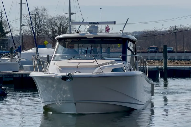 Slide: The Image of Boston Whaler 325 Conquest 2026 - 63