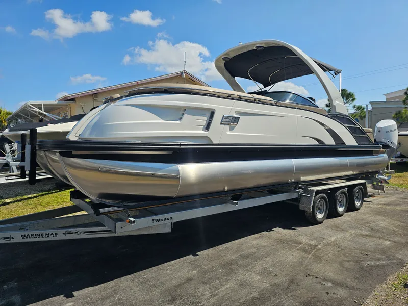 The Image of Bennington 27QZ 2025 - 0