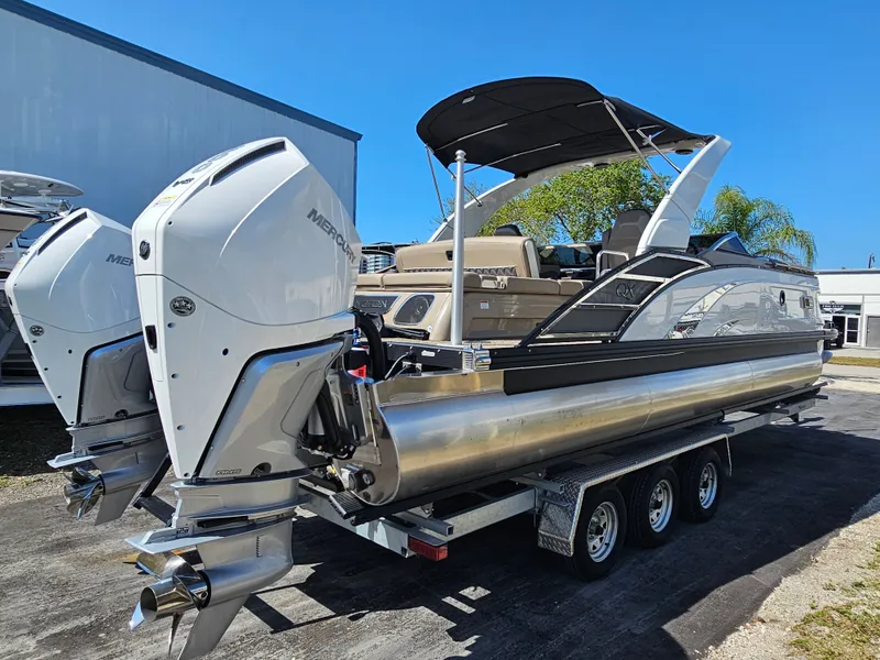 Slide: The Image of Bennington 27QZ 2025 - 10