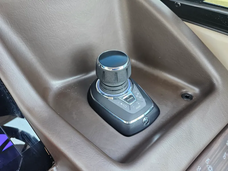 Slide: The Image of Bennington 27QZ 2025 - 20