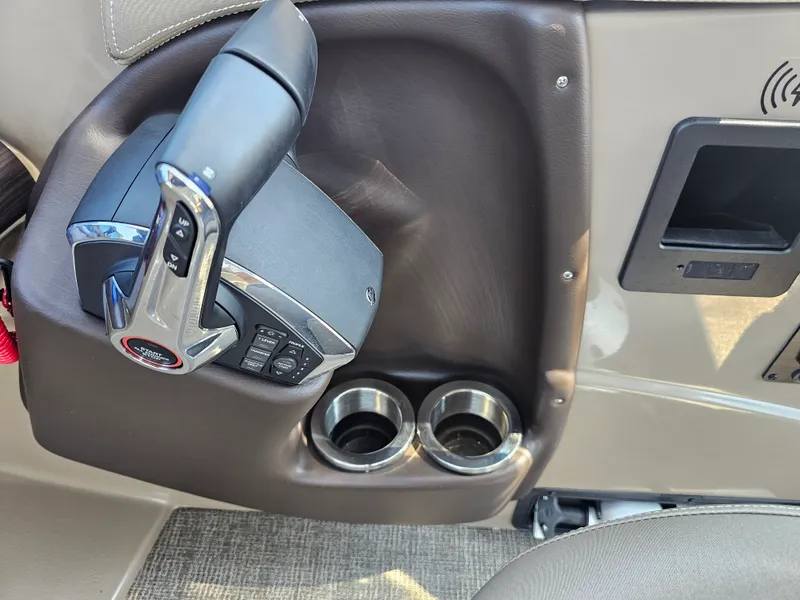 Slide: The Image of Bennington 27QZ 2025 - 39