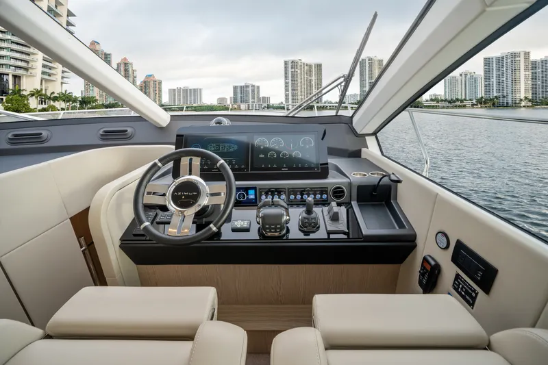 Slide: The Image of Azimut 53 FLY 2023 - 31