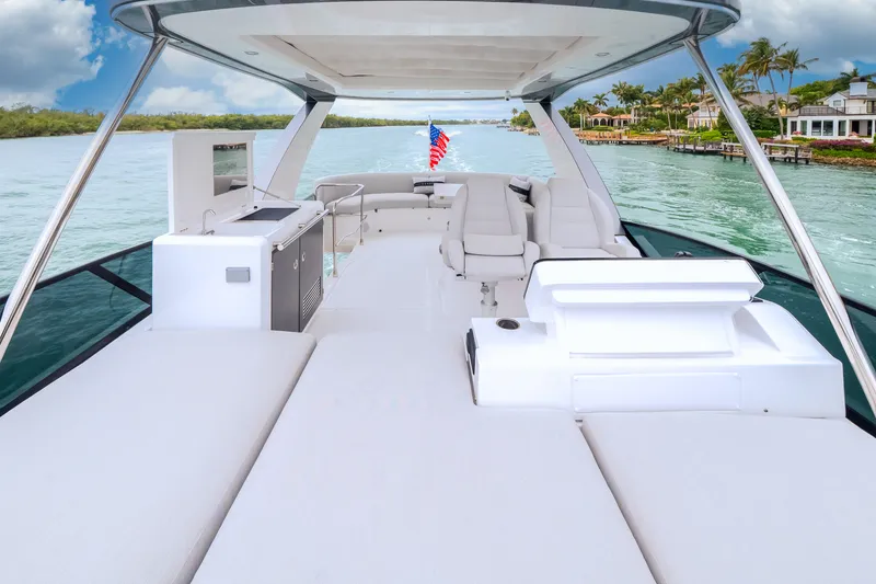 Slide: The Image of Azimut 53 FLY 2023 - 57