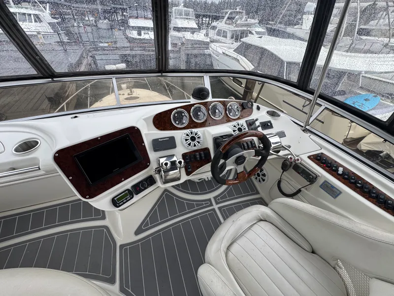 Slide: The Image of Meridian 341 SEDAN 2006 - 23