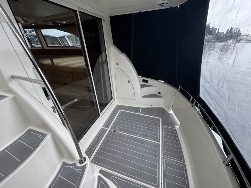 Slide: The Image of Meridian 341 SEDAN 2006 - 3