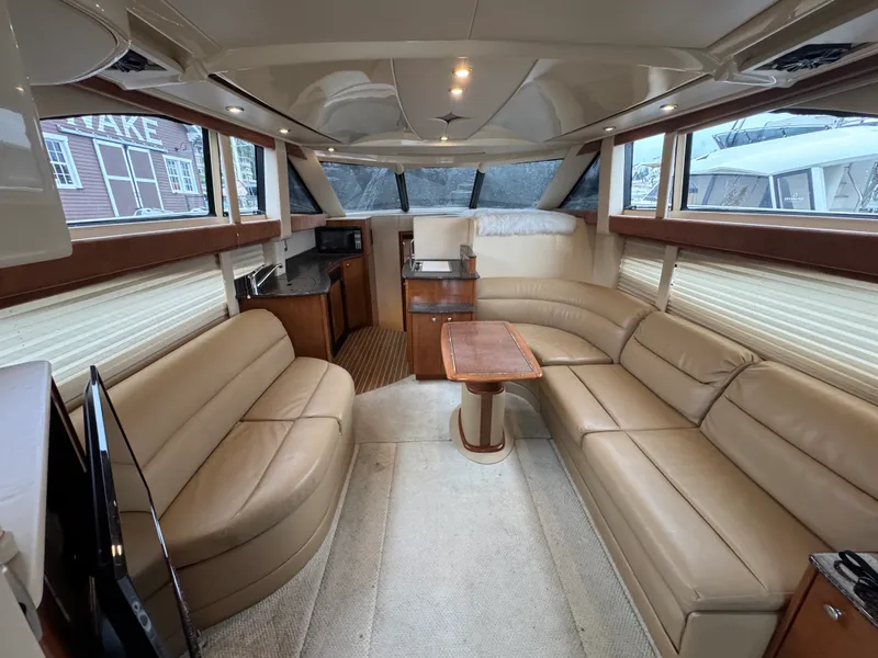 Slide: The Image of Meridian 341 SEDAN 2006 - 4