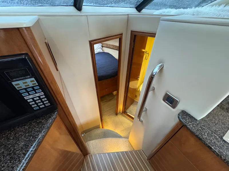 Slide: The Image of Meridian 341 SEDAN 2006 - 15