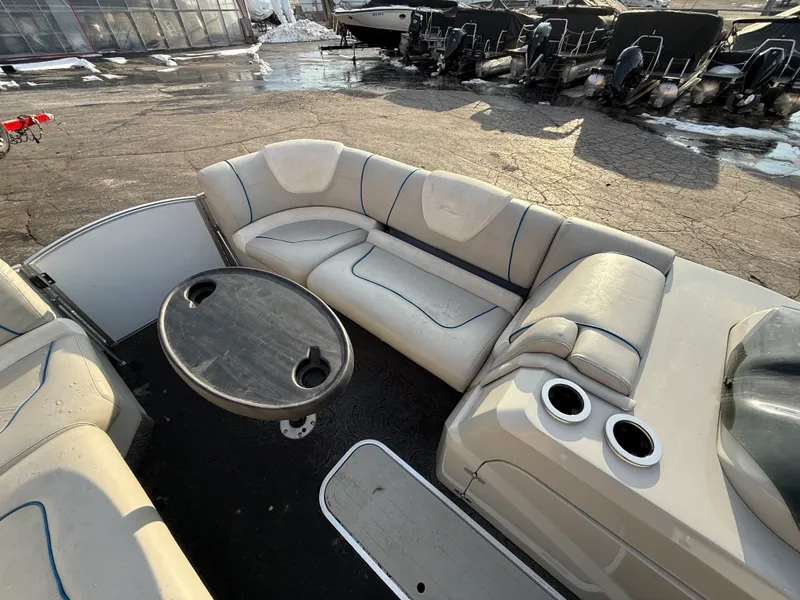 Slide: The Image of Sylvan S5 2014 - 10