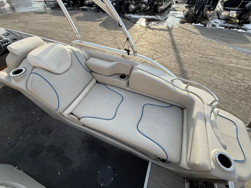 Slide: The Image of Sylvan S5 2014 - 5