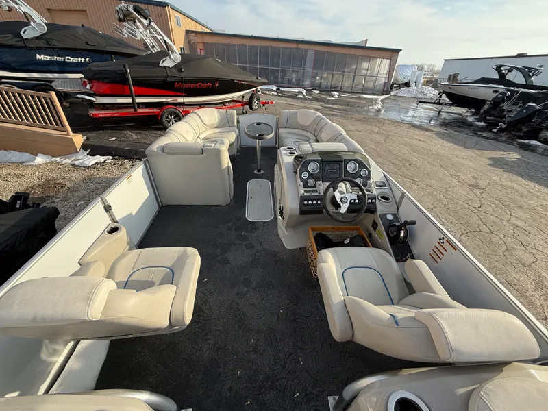 Slide: The Image of Sylvan S5 2014 - 7