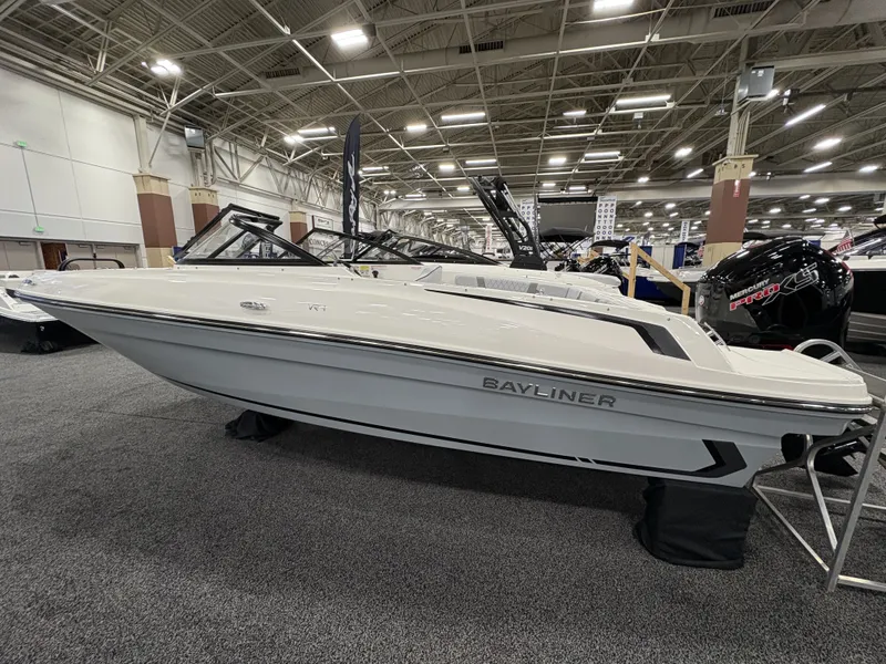 Slide: The Image of Bayliner VR4OB 2025 - 2