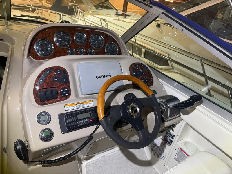 Slide: The Image of Sea Ray 300 SUNDANCER 2003 - 26