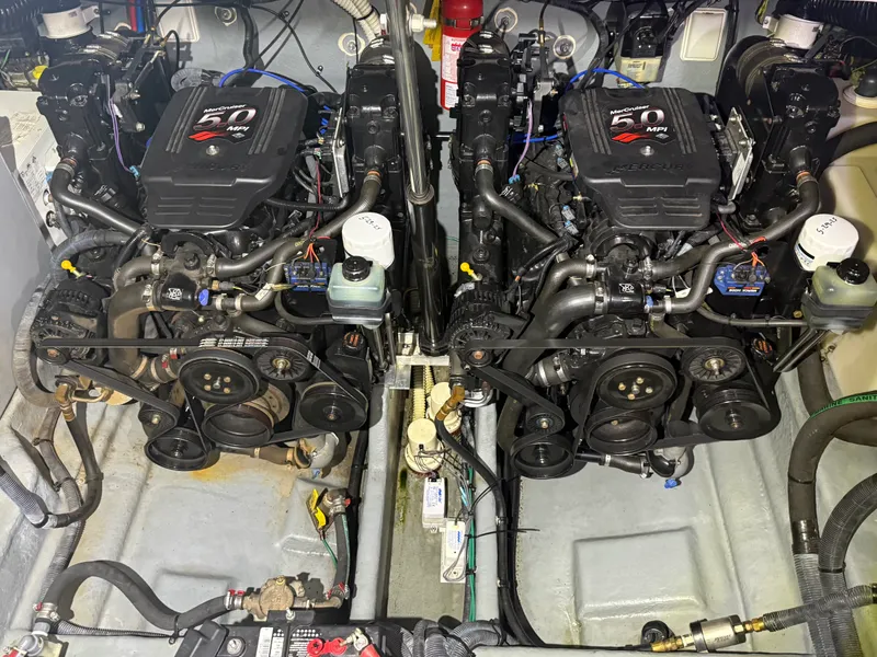 Slide: The Image of Sea Ray 300 SUNDANCER 2003 - 27