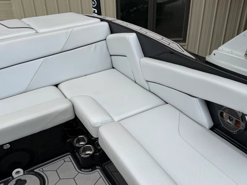 Slide: The Image of Mastercraft NXT22 2019 - 13