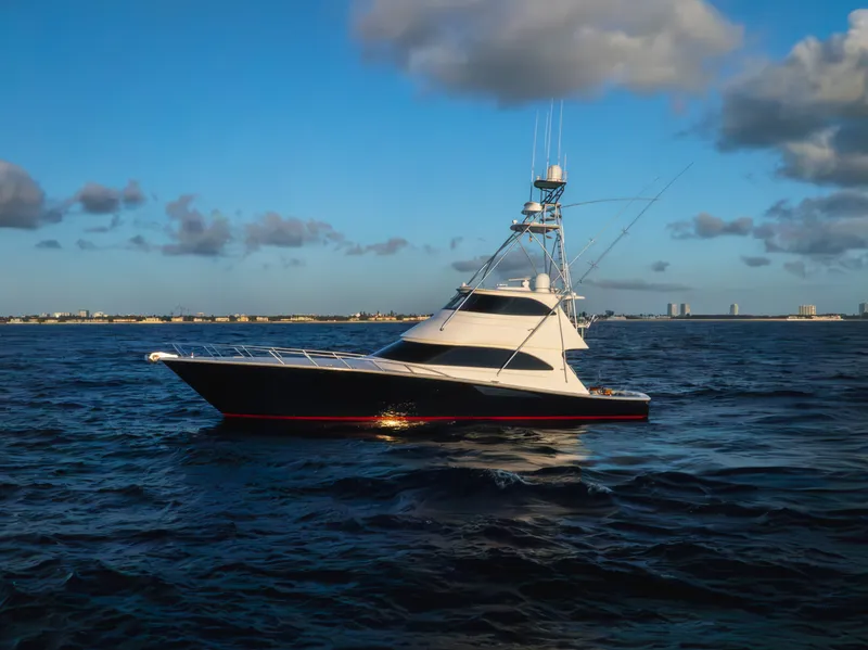 The Image of Viking 70 CV ENCLOSED BRIDGE 2015 - undefined