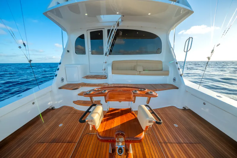 Slide: The Image of Viking 70 CV ENCLOSED BRIDGE 2015 - 25