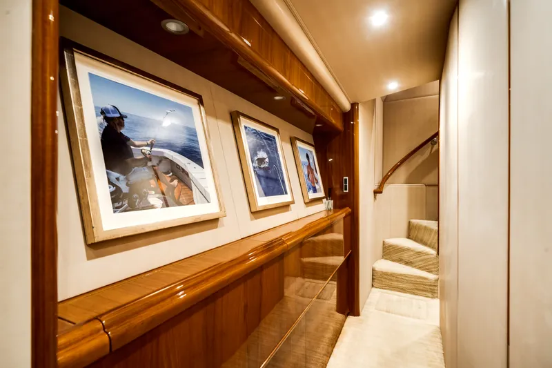 Slide: The Image of Viking 70 CV ENCLOSED BRIDGE 2015 - 38