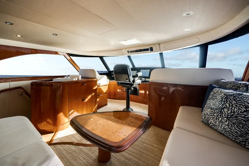 Slide: The Image of Viking 70 CV ENCLOSED BRIDGE 2015 - 62