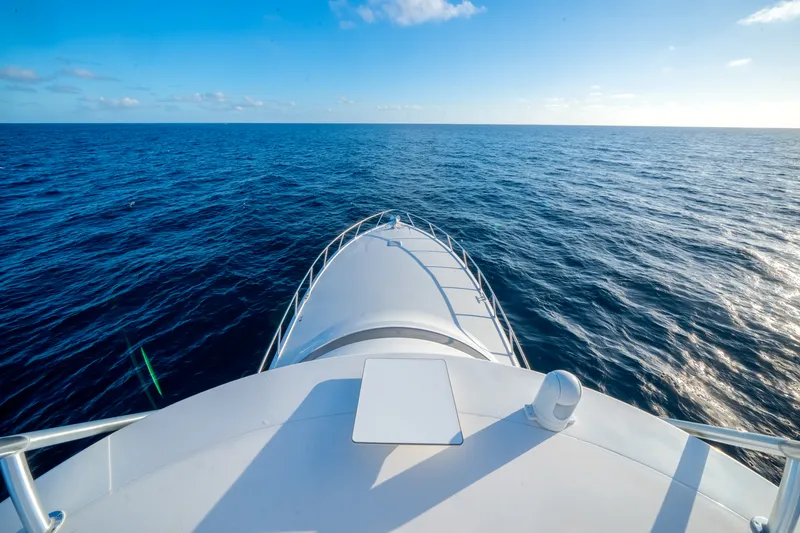 Slide: The Image of Viking 70 CV ENCLOSED BRIDGE 2015 - 72