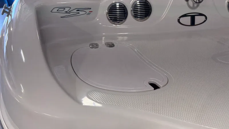 Slide: The Image of Tahoe Q5I 2013 - 12