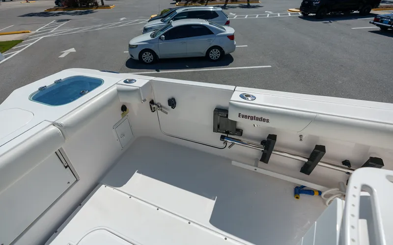 Slide: The Image of Everglades 325 CC 2017 - 32