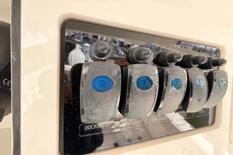 Slide: The Image of Sailfish 312 CC 2024 - 16