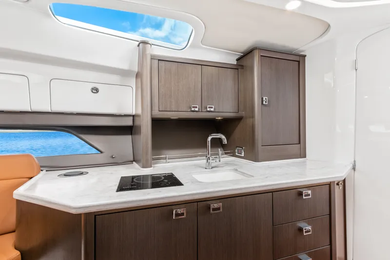 Slide: The Image of Intrepid 438 EVOLUTION 2021 - 11