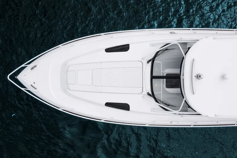 Slide: The Image of Intrepid 438 EVOLUTION 2021 - 5