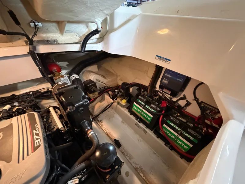 Slide: The Image of Sea Ray 270 SLX 2008 - 19