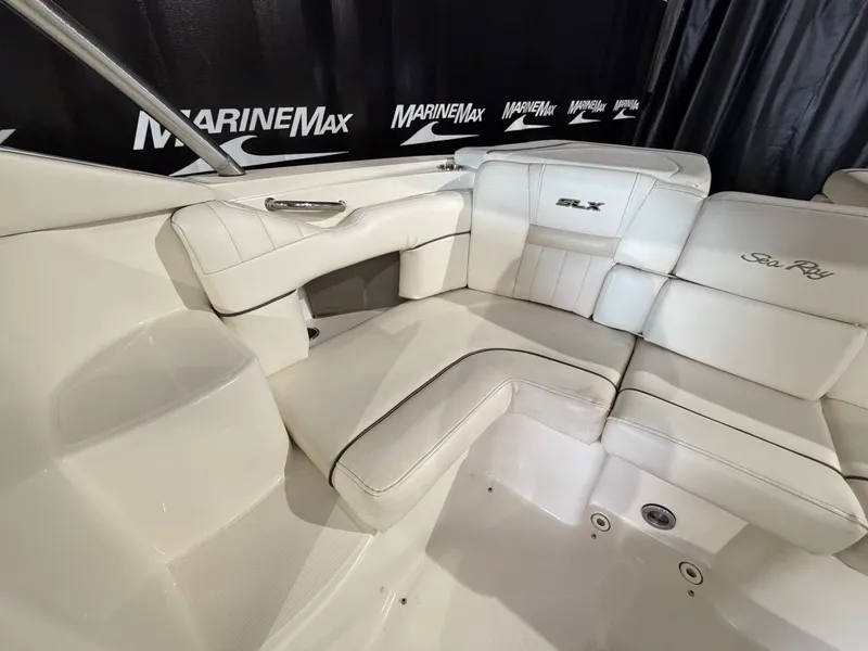 Slide: The Image of Sea Ray 270 SLX 2008 - 20
