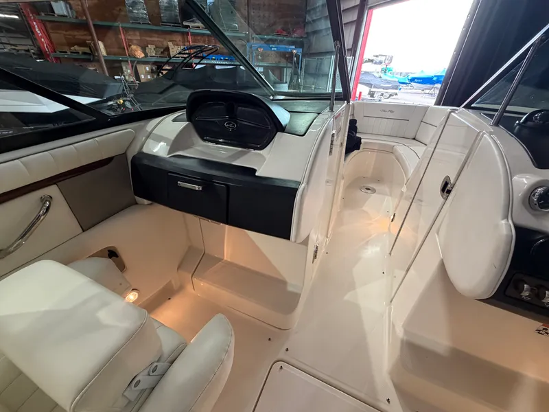 Slide: The Image of Sea Ray 270 SLX 2008 - 28