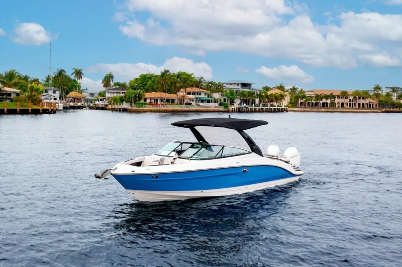 Slide: The Image of Sea Ray SLX 280 Outboard 2026 - 8