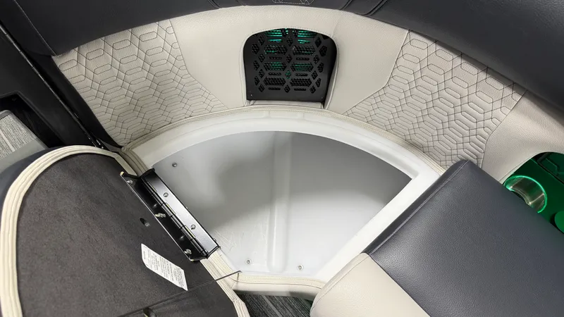 Slide: The Image of Premier 250INTRIGUE 2026 - 12